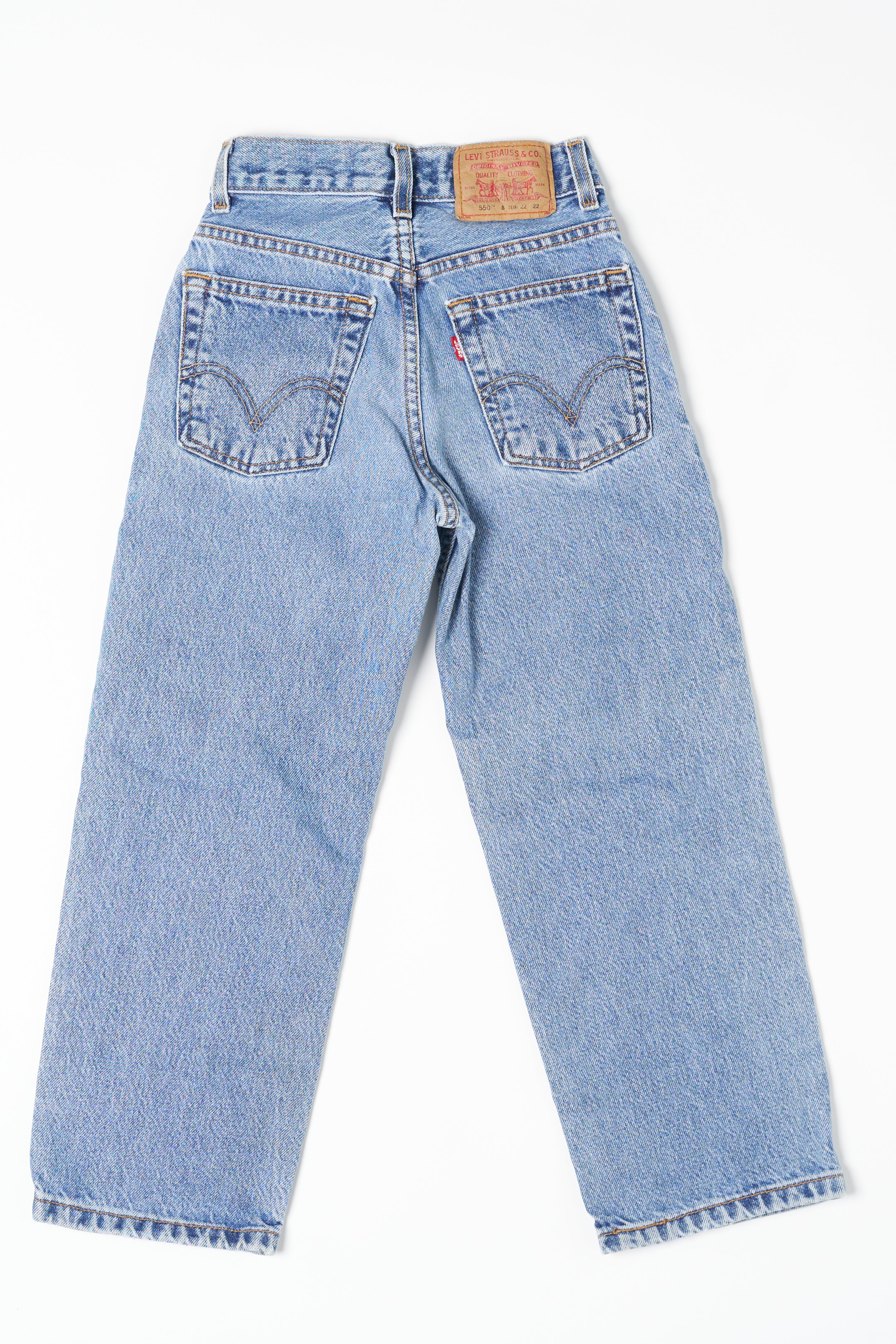 Vintage Levis 550-Medium Wash Slim Fit 801